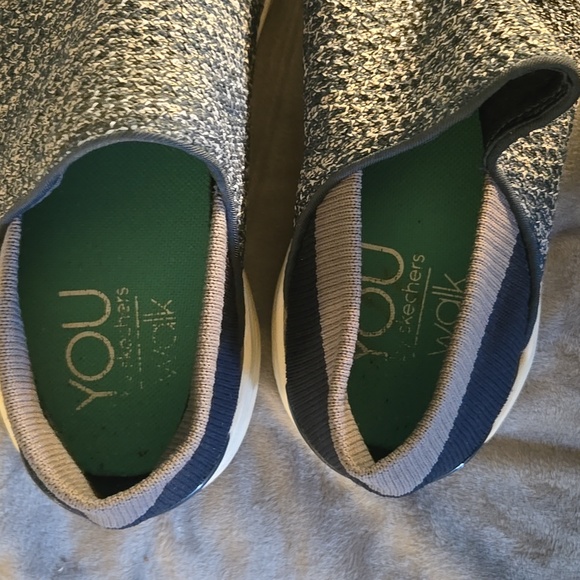 Skechers women's You Walk sneakers - Picture 7 of 8